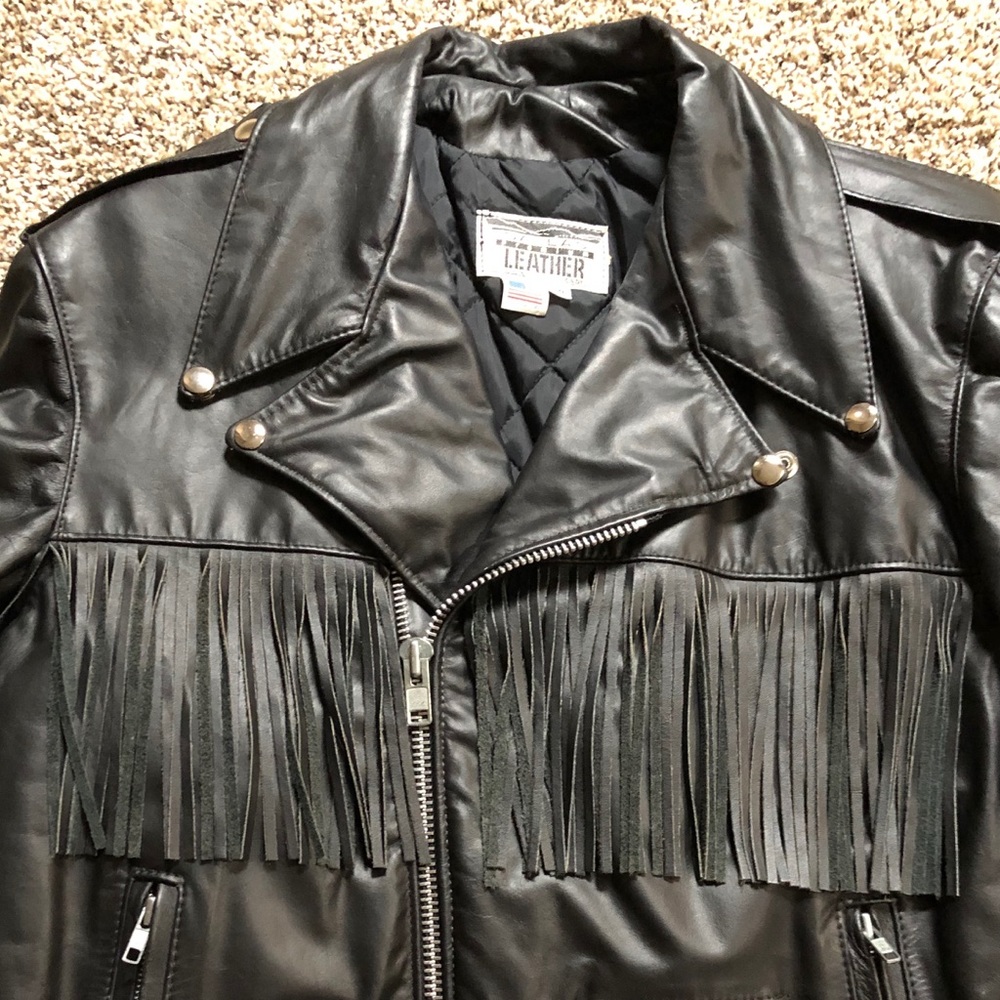 Dallas premium leather coat. Size 44. Like new!